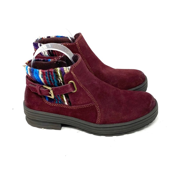 Earth Origins Boots - Picture 3 of 8